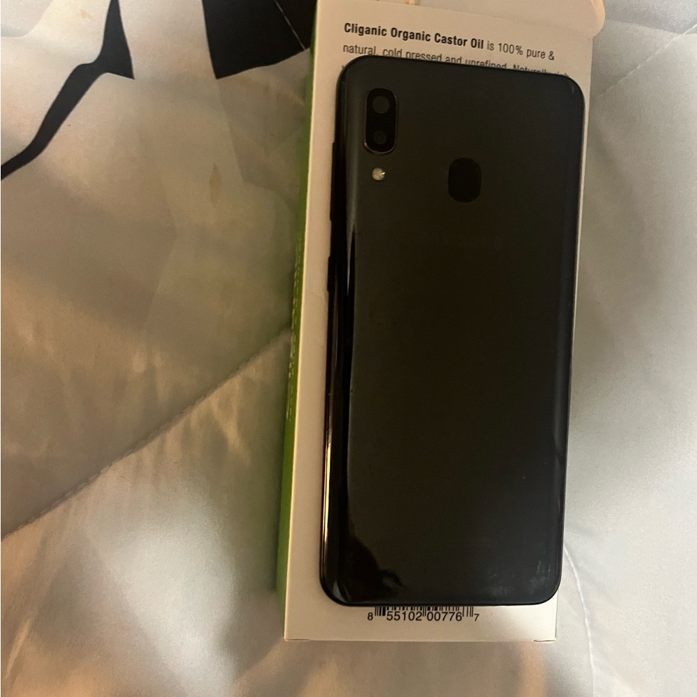 Samsung a20